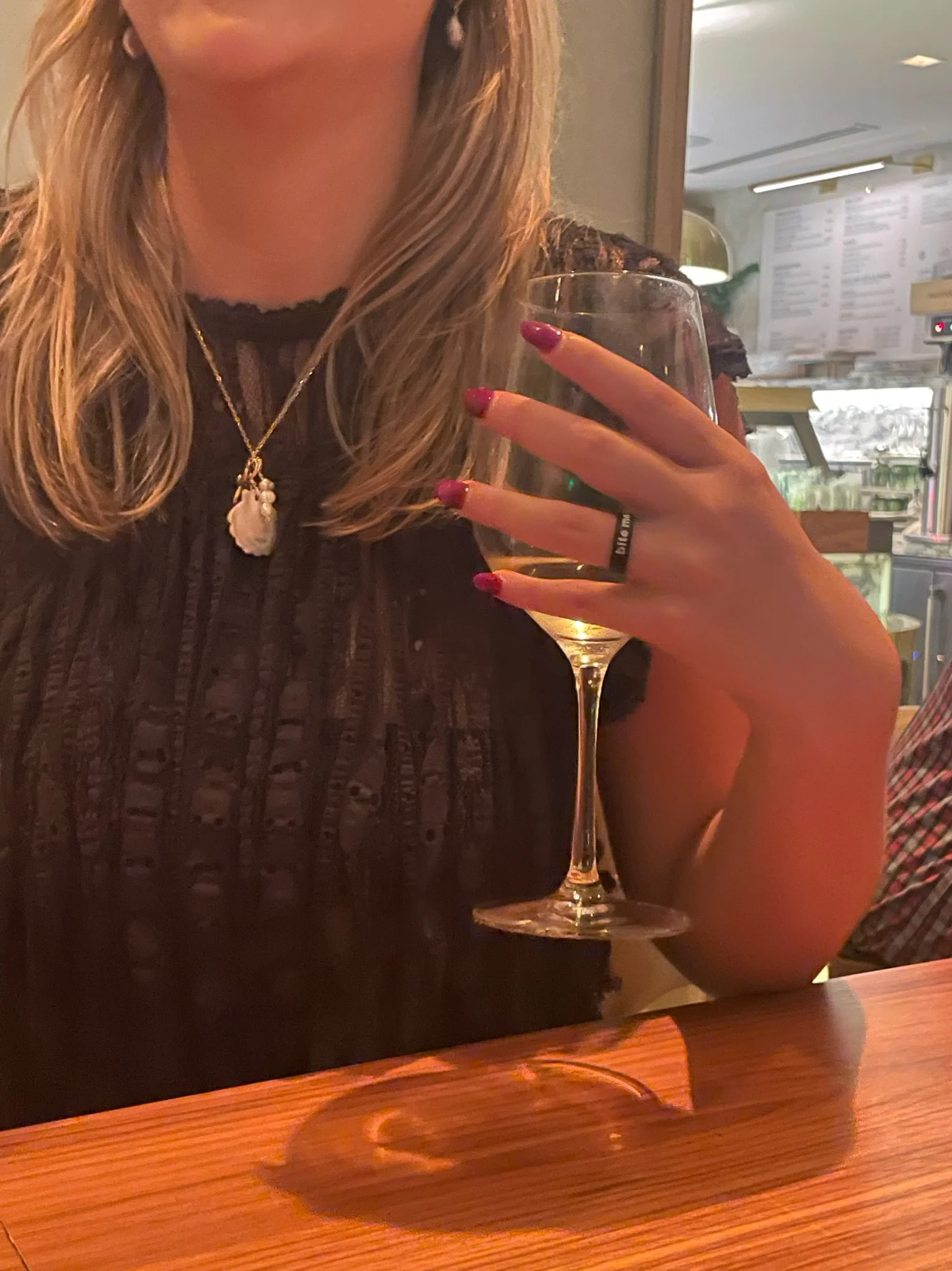 Flip Reversible bat / bite me ring - Image 12