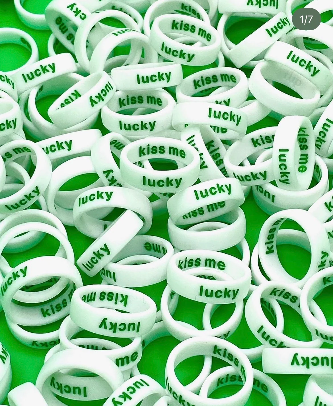 Flip Reversible lucky / kiss me ring white Ring - Image 2
